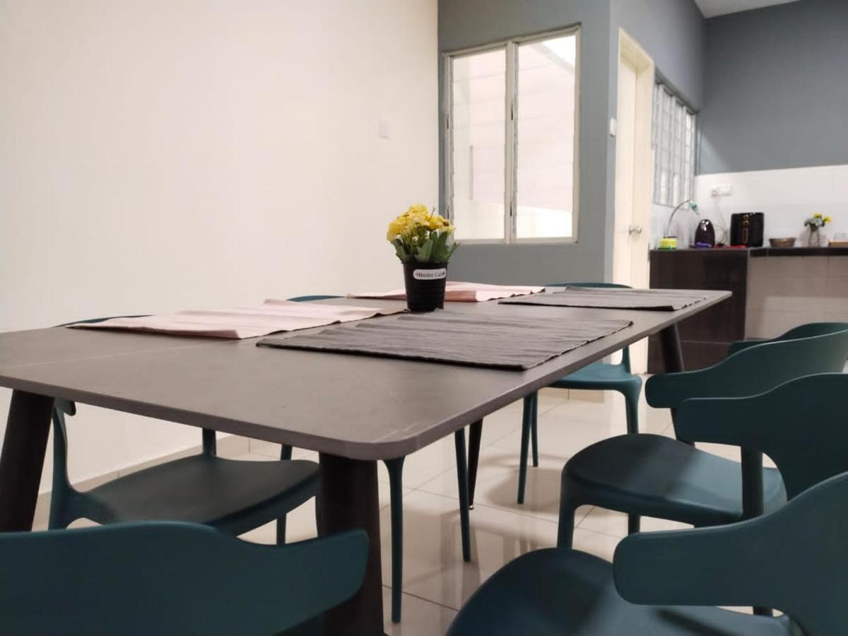 3 Bedrooms Big House Saville Cheras Mrt With Balcony Bagian luar foto